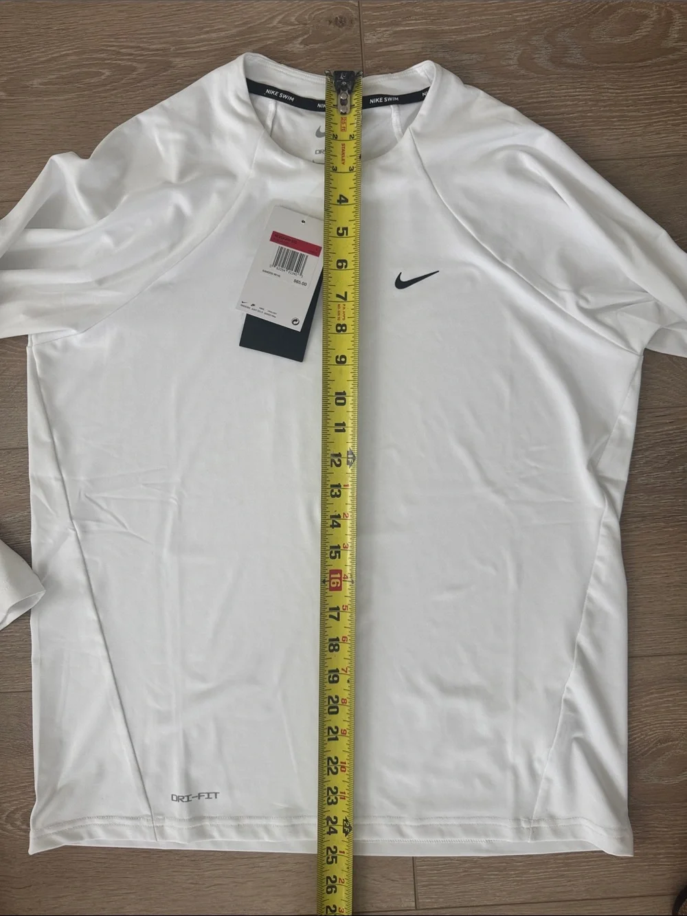 NWT Nike SWIM‎ White Long-Sleeve Dri-FIT SPF 40 Top with Black Swoosh